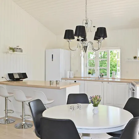 Lovely In With Kitchen Vakantiehuis *
