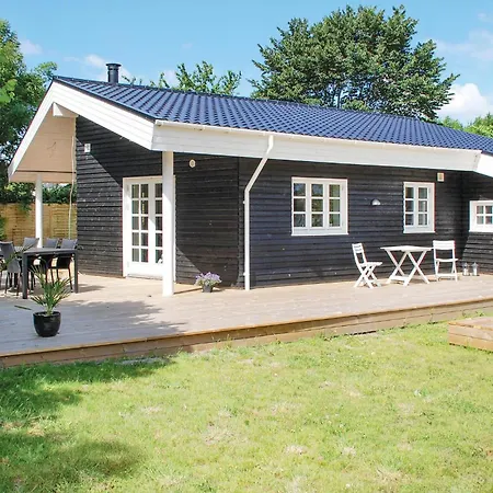 Lovely In With Kitchen Hornslet